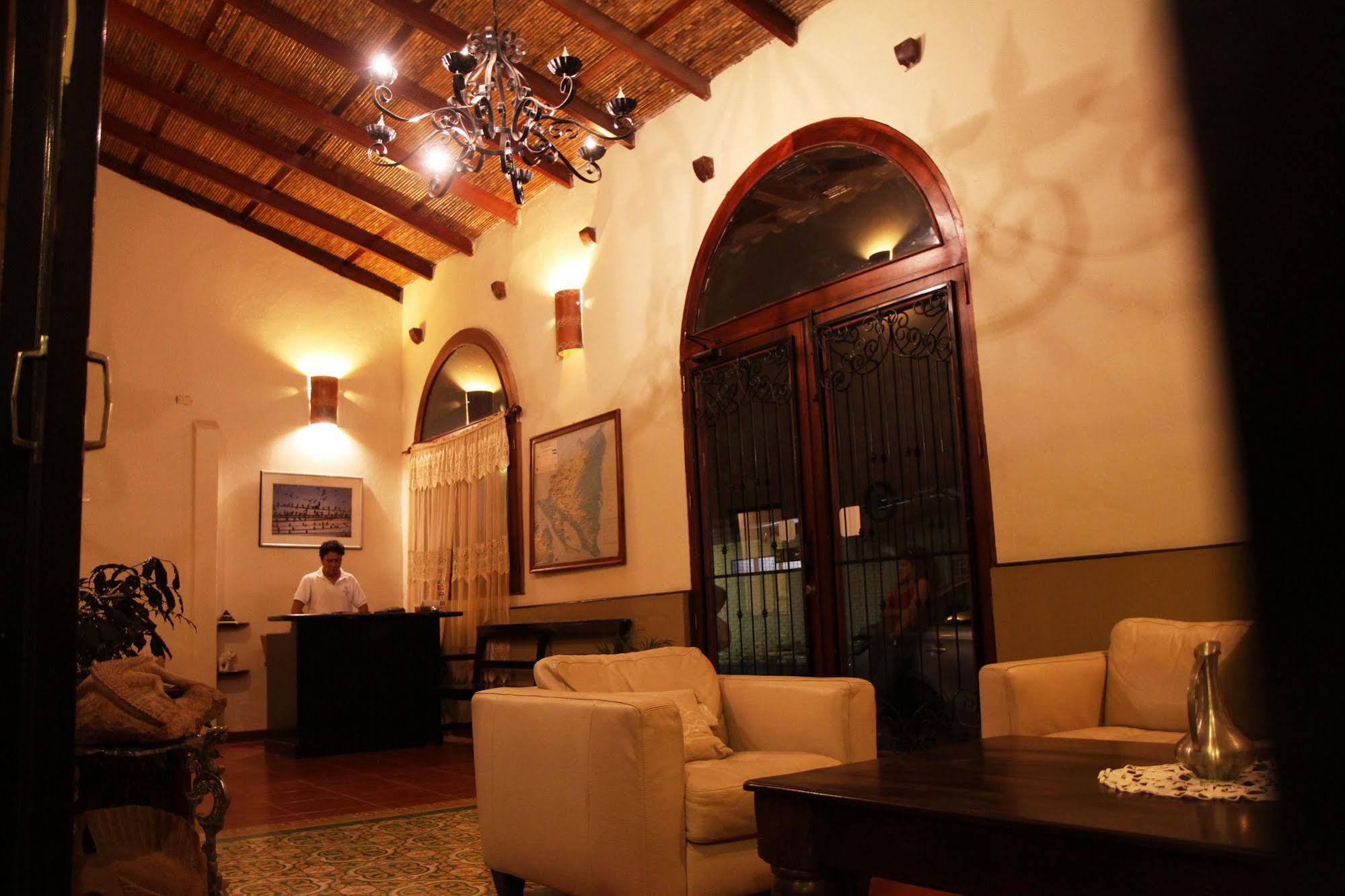Hotel Los Altos Estelí Kültér fotó